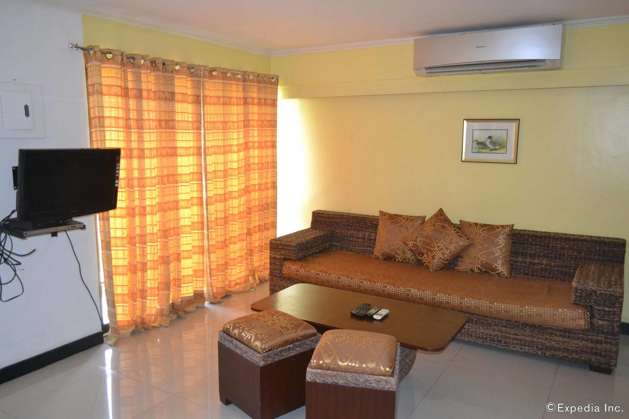 เอสดีอาร์เซอร์วิสอพาร์ตเมนท์ Hotel Cebu ภายนอก รูปภาพ